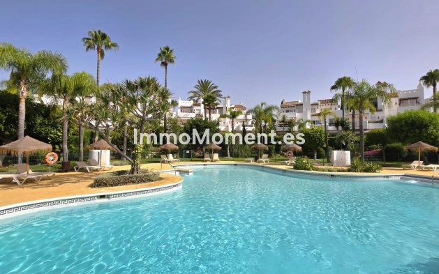Adosado - Reventa - Estepona  - Costalita