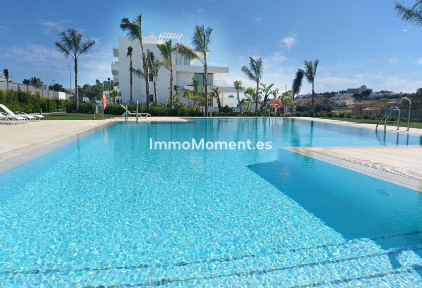 Alquiler a corto plazo - Apartamento - Estepona  - Atalaya