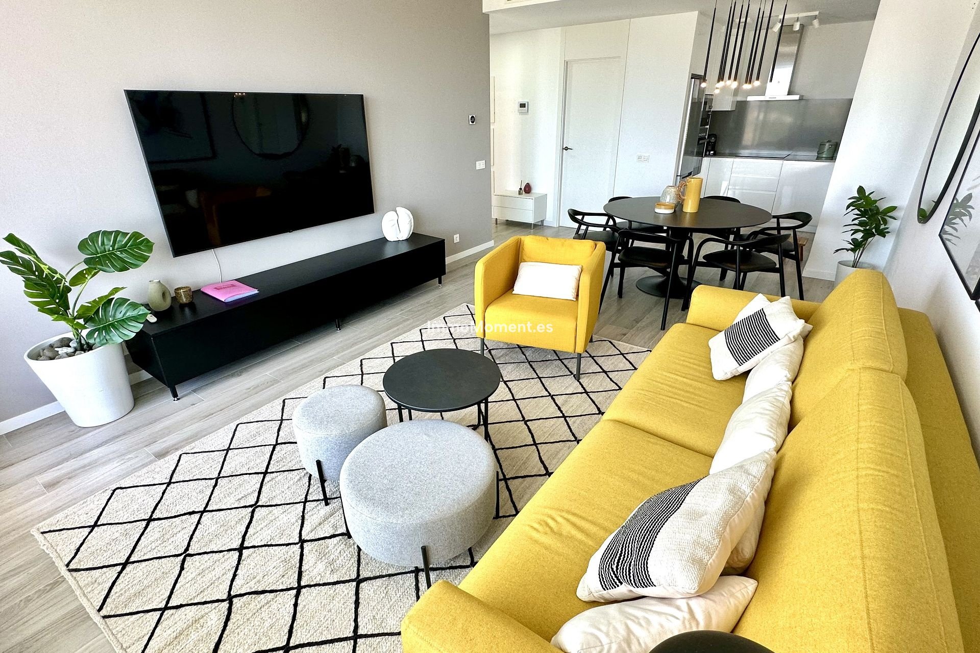 Alquiler a corto plazo - Apartamento - Estepona  - New Golden Mile