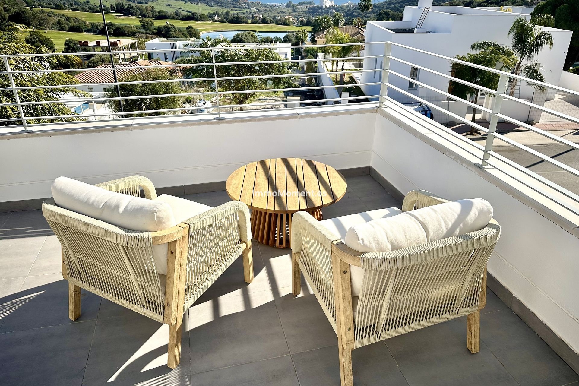 Alquiler a corto plazo - Apartamento - Estepona  - Valle Romano