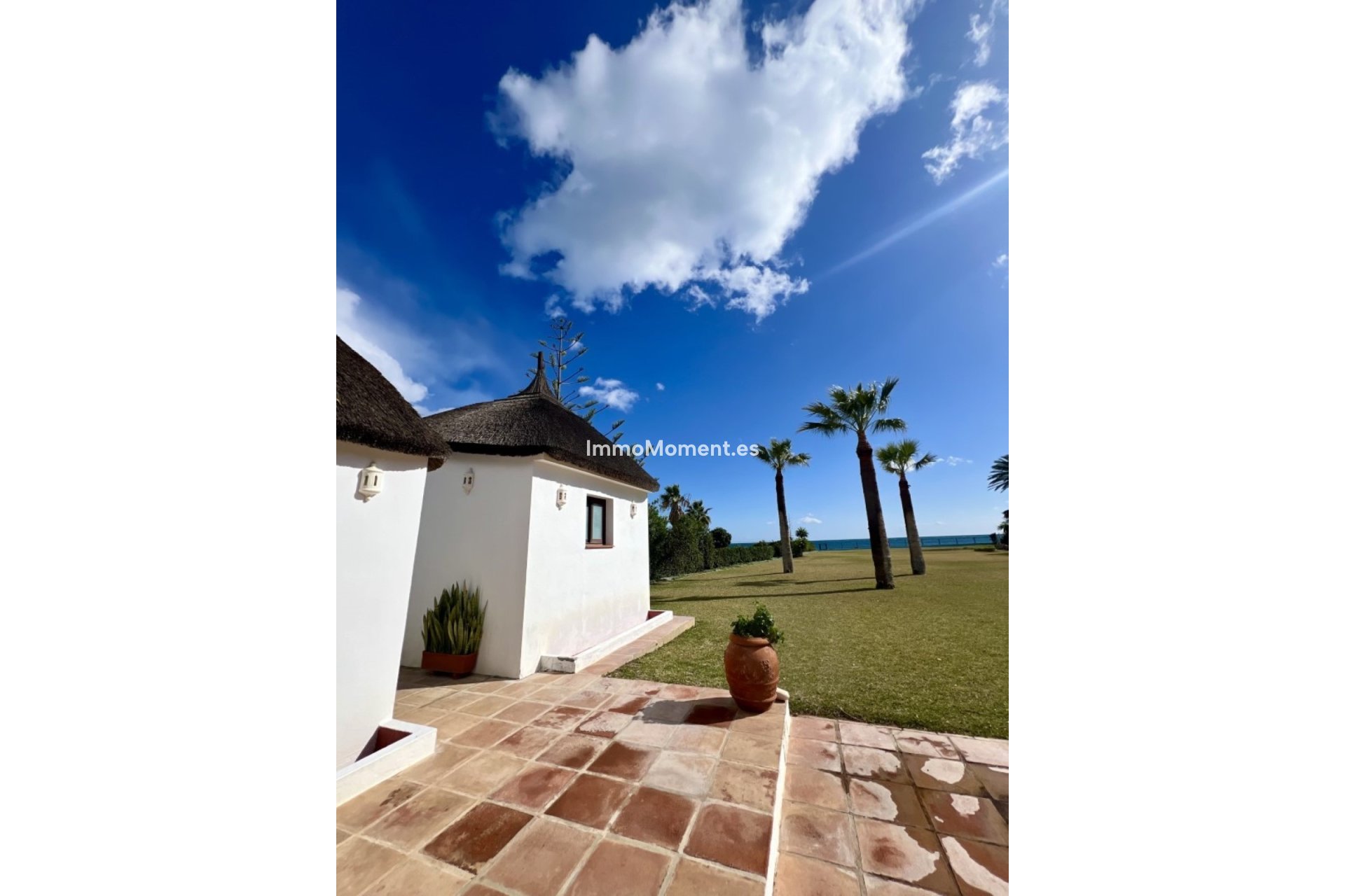 Alquiler a corto plazo - Villa independiente - Marbella - Guadalmina Baja
