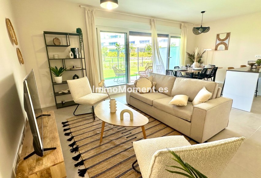 Alquiler a largo plazo - Apartamento - Estepona  - Cancelada