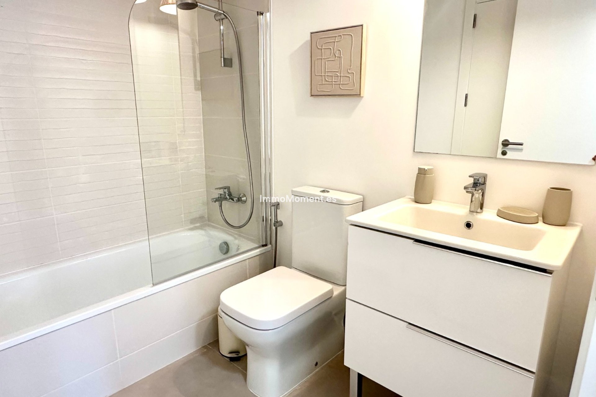 Alquiler a largo plazo - Apartamento - Estepona  - Cancelada