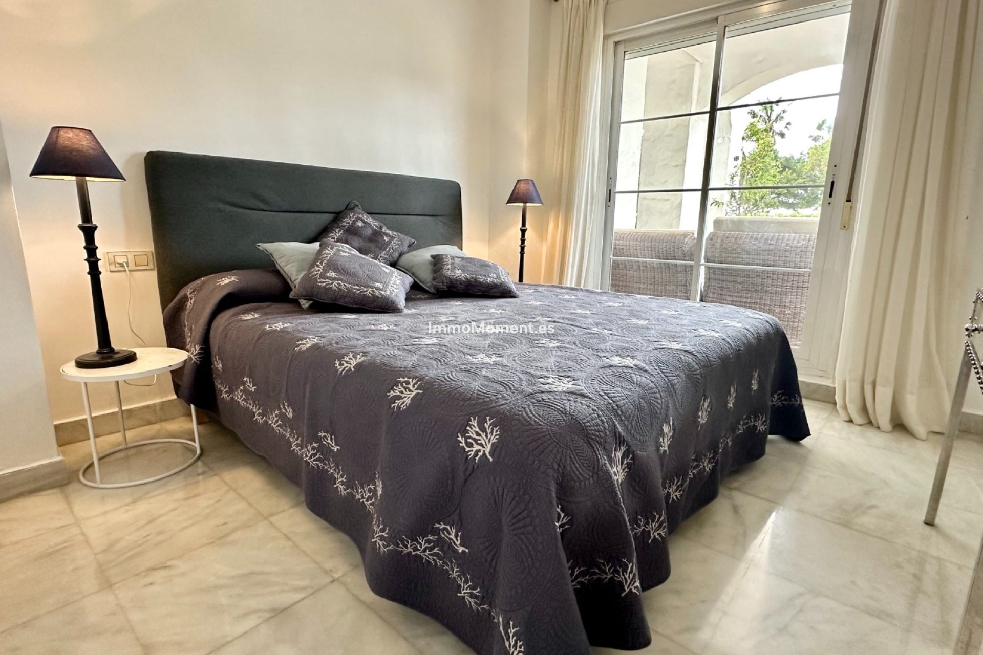 Alquiler a largo plazo - Apartamento - San Pedro de Alcántara