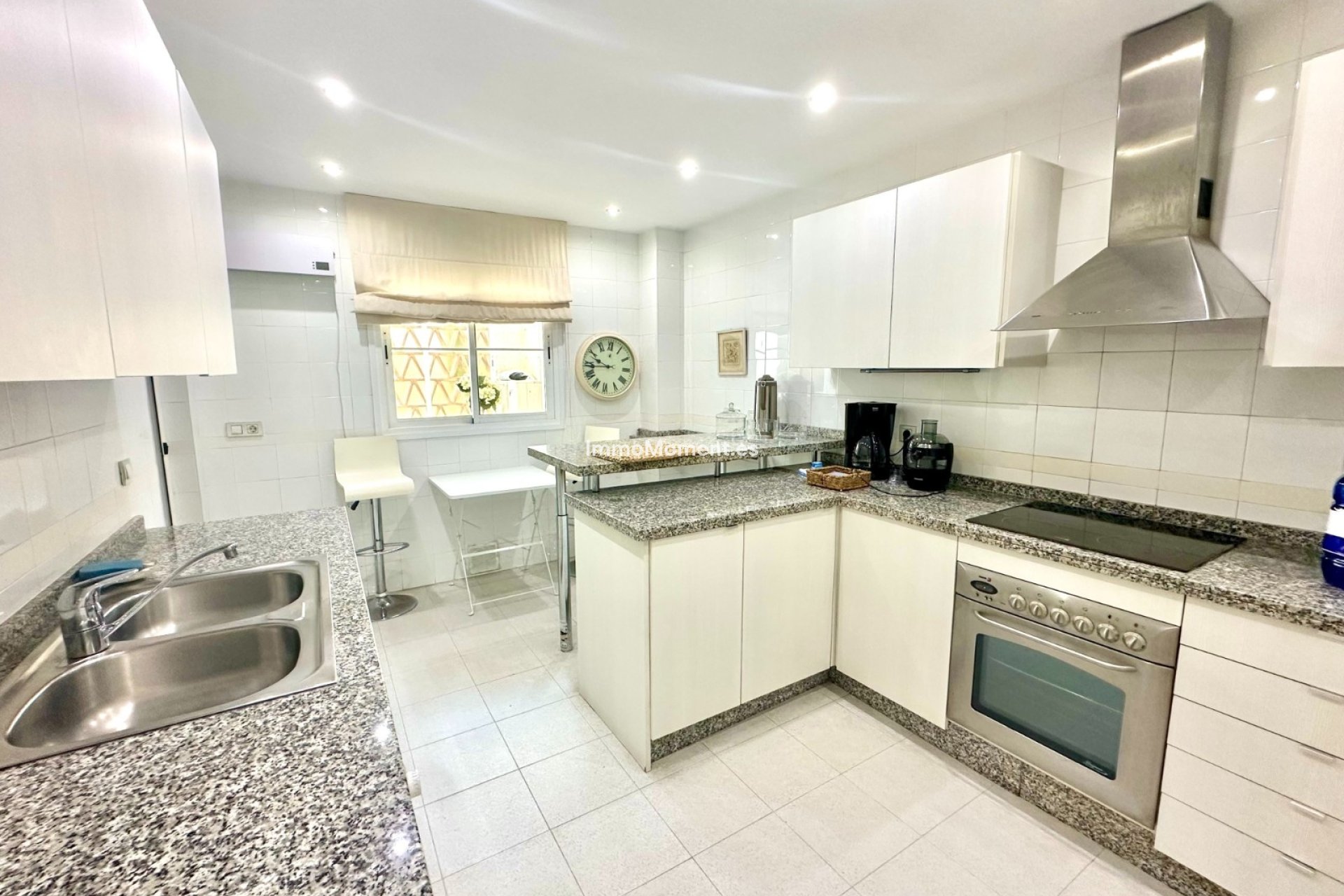 Alquiler a largo plazo - Apartamento - San Pedro de Alcántara