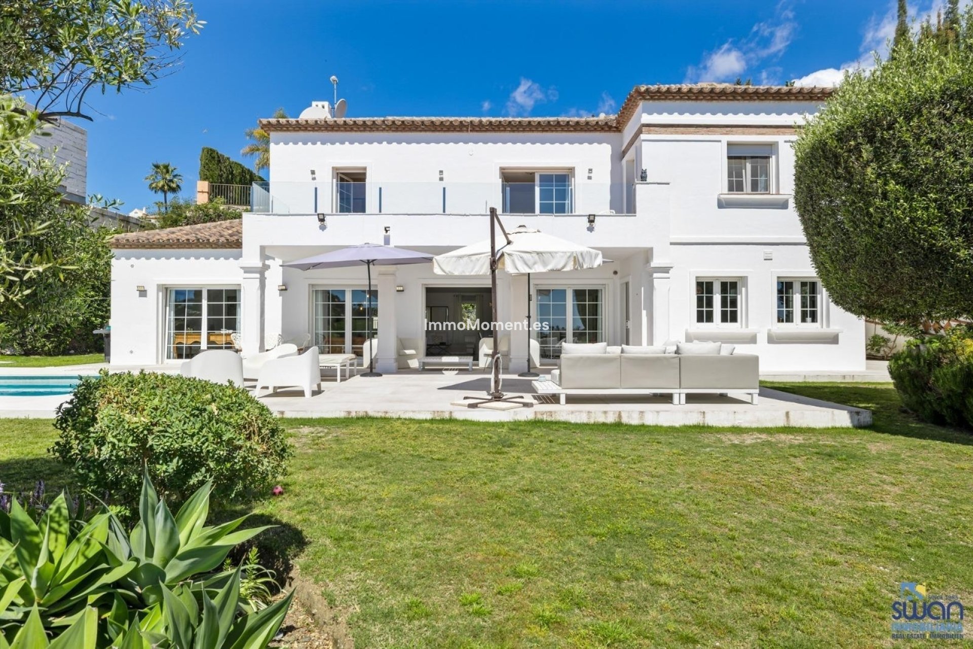 Alquiler a largo plazo - Villa independiente - Estepona  - New Golden Mile