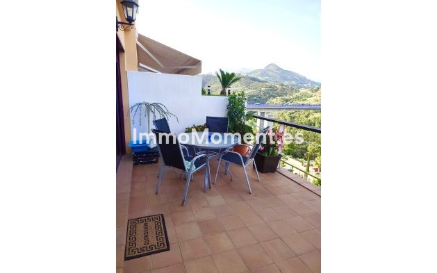 Apartamento - Reventa - Benahavís - Benahavís Centro