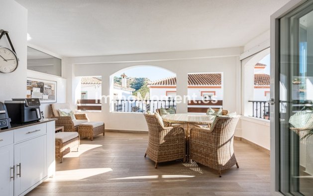 Apartamento - Reventa - Benahavís - Benahavís Centro