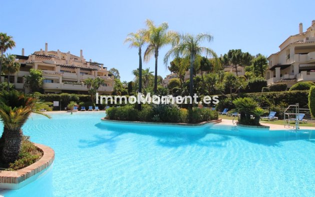 Apartamento - Reventa - Benahavís - Benahavís Centro