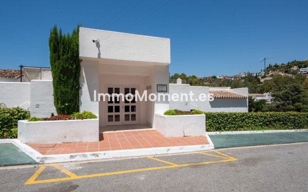 Apartamento - Reventa - Benahavís - Benahavís Centro