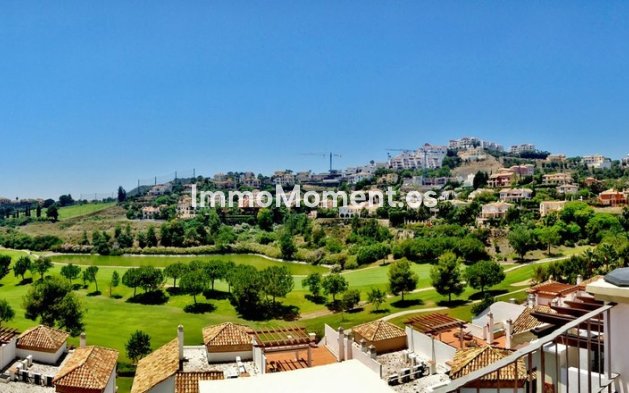 Apartamento - Reventa - Benahavís - Los Arqueros