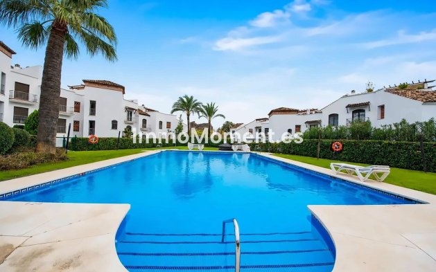 Apartamento - Reventa - Benahavís - Los Arqueros