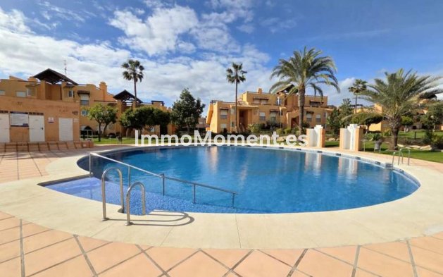 Apartamento - Reventa - Casares - RSO-92730