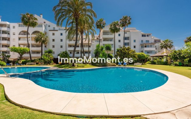Apartamento - Reventa - Estepona  - Atalaya
