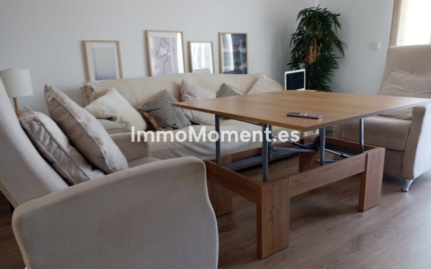 Apartamento - Reventa - Estepona  - Estepona Centro