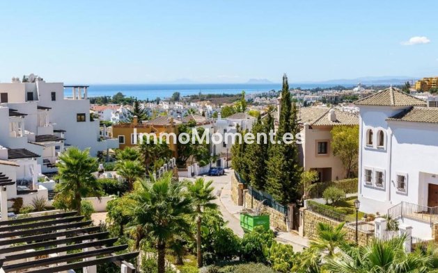 Apartamento - Reventa - Estepona  - Estepona Centro