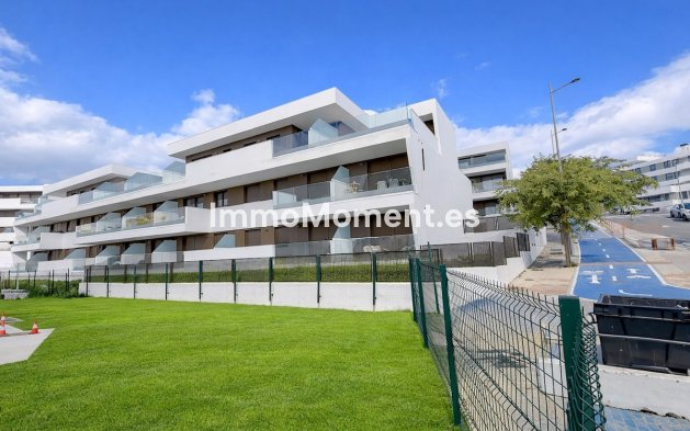 Apartamento - Reventa - Estepona  - Estepona Centro