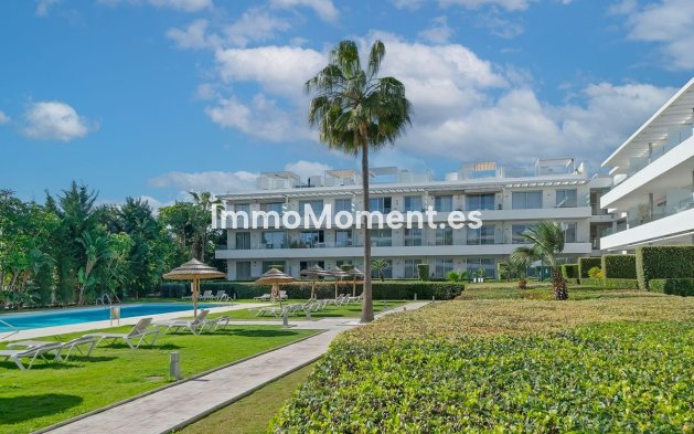 Apartamento - Reventa - Estepona  - Estepona Centro