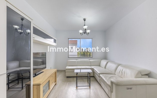 Apartamento - Reventa - Estepona  - Estepona Centro