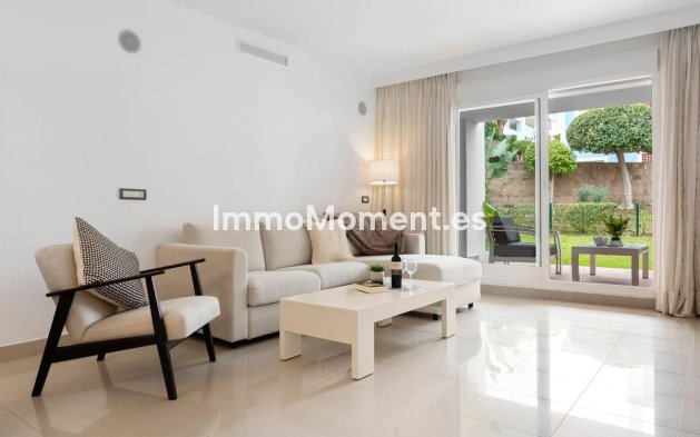 Apartamento - Reventa - Estepona  - Estepona Centro