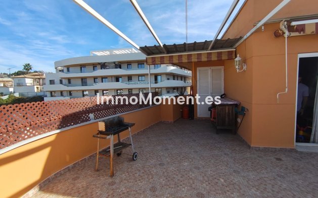 Apartamento - Reventa - Estepona  - Estepona Centro