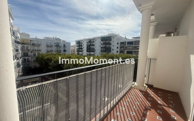 Apartamento - Reventa - Estepona  - Estepona Centro