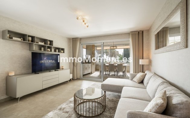 Apartamento - Reventa - Estepona  - Estepona Centro