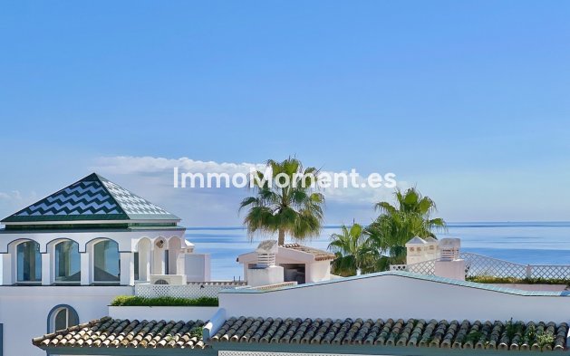 Apartamento - Reventa - Estepona  - Estepona Centro