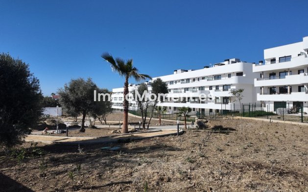 Apartamento - Reventa - Estepona  - Estepona Centro