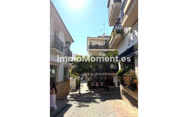 Apartamento - Reventa - Estepona  - Estepona Centro