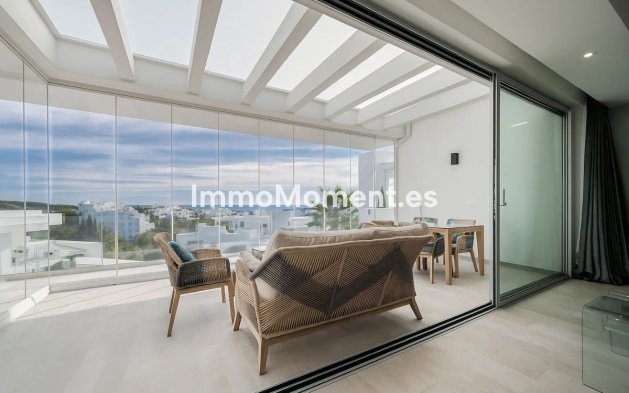 Apartamento - Reventa - Estepona  - Estepona Centro