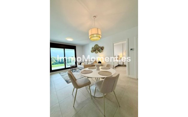 Apartamento - Reventa - Estepona  - Estepona Centro