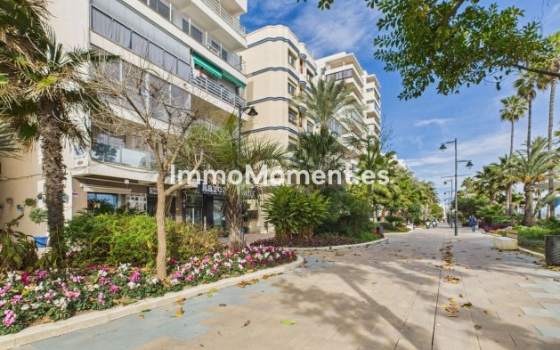 Apartamento - Reventa - Estepona  - Estepona Centro
