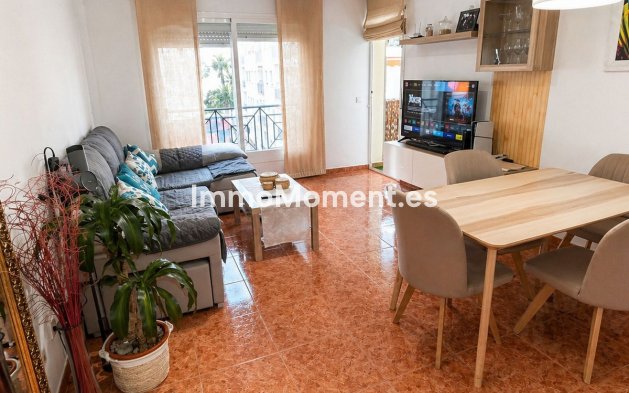 Apartamento - Reventa - Estepona  - Estepona Centro