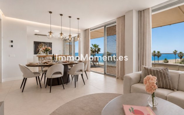 Apartamento - Reventa - Estepona  - Estepona Centro