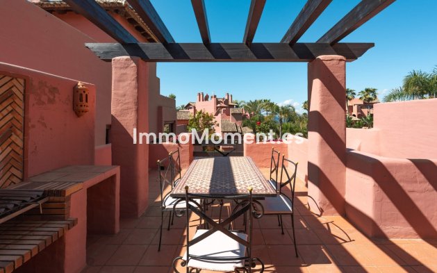Apartamento - Reventa - Estepona  - Estepona Centro