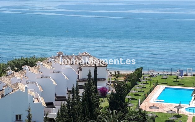Apartamento - Reventa - Estepona  - Estepona Centro
