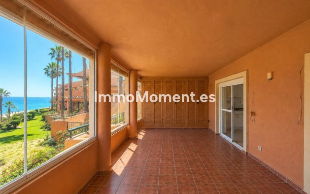 Apartamento - Reventa - Estepona  - Estepona Centro