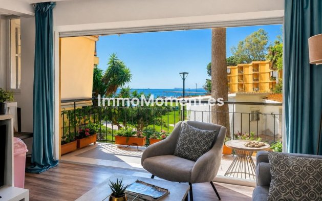 Apartamento - Reventa - Estepona  - Estepona Centro