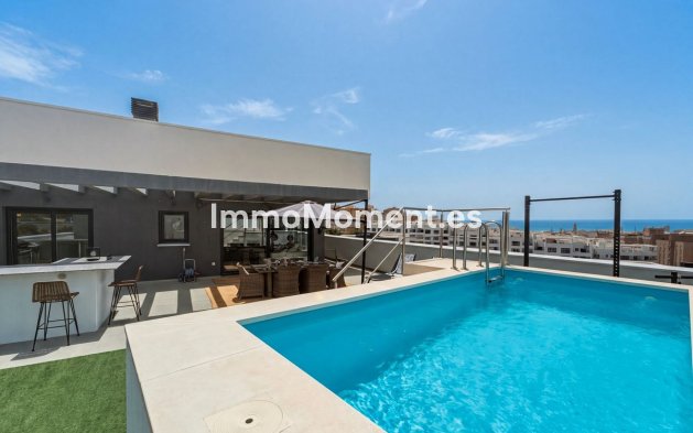 Apartamento - Reventa - Estepona  - Estepona Centro