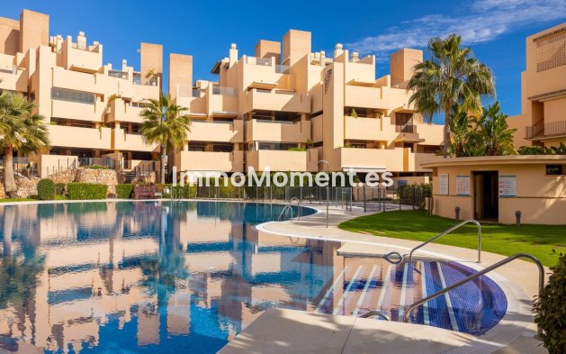 Apartamento - Reventa - Estepona  - New Golden Mile