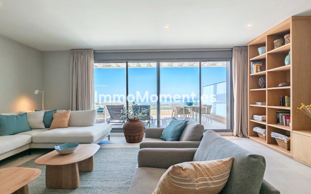 Apartamento - Reventa - Estepona  - RSO-96112