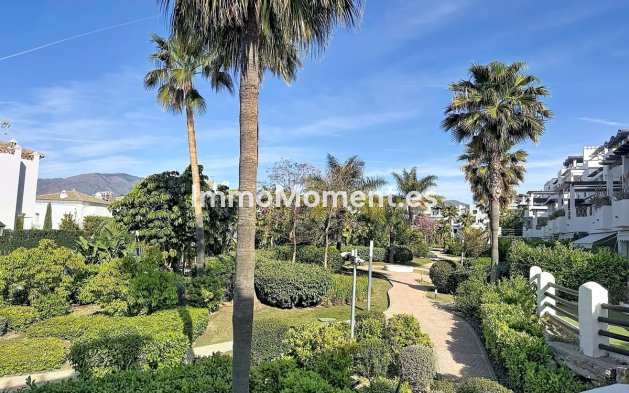 Apartamento - Reventa - Estepona  - Selwo
