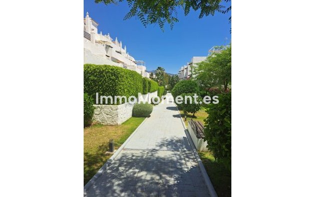 Apartamento - Reventa - Estepona  - Selwo