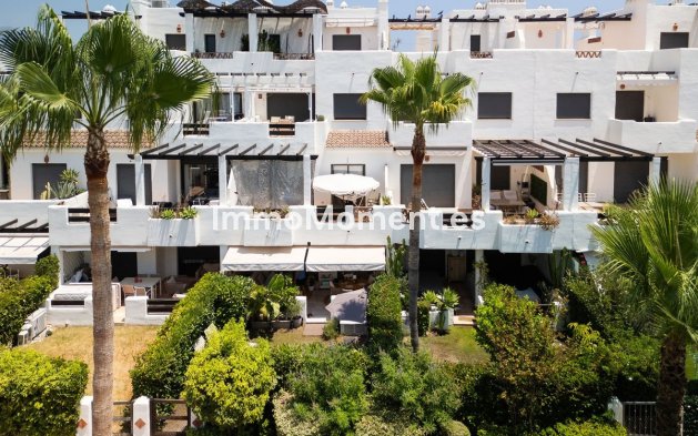 Apartamento - Reventa - Estepona  - Selwo