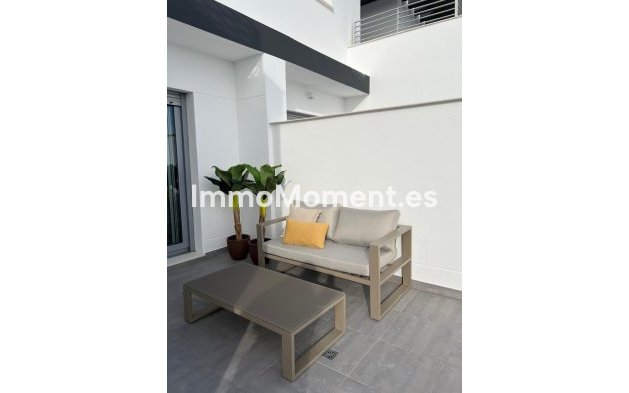 Apartamento - Reventa - Estepona  - Valle Romano