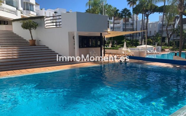 Apartamento - Reventa - Marbella - Elviria