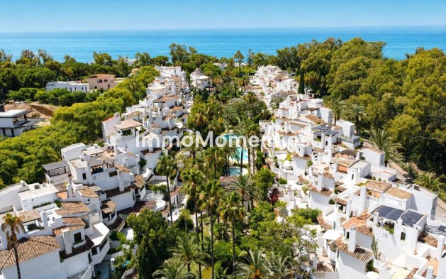 Apartamento - Reventa - Marbella - Elviria