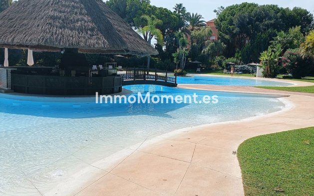 Apartamento - Reventa - Marbella - Guadalmina Baja