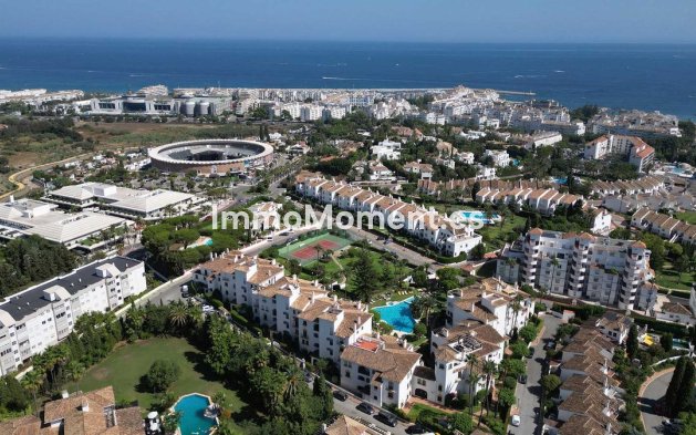 Apartamento - Reventa - Marbella - Nueva Andalucía